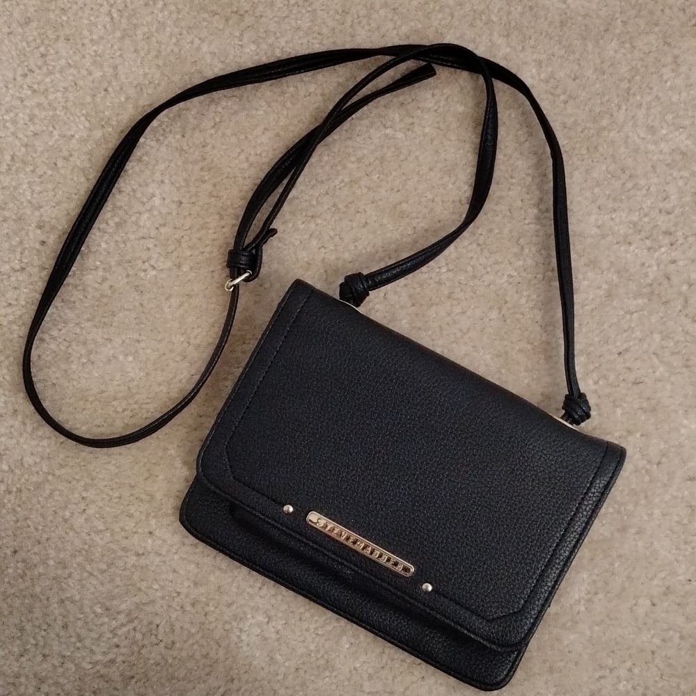 Steve Madden Black Crossbody Wallet and Bag